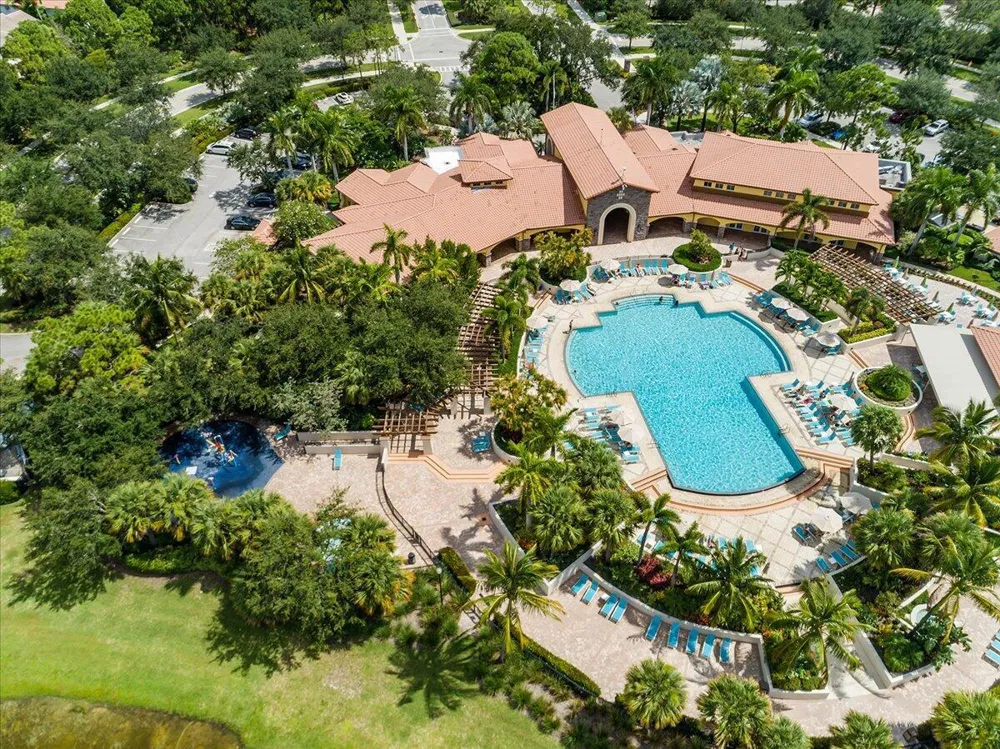 1049 Vintner Boulevard Palm Beach Gardens, FL 33410