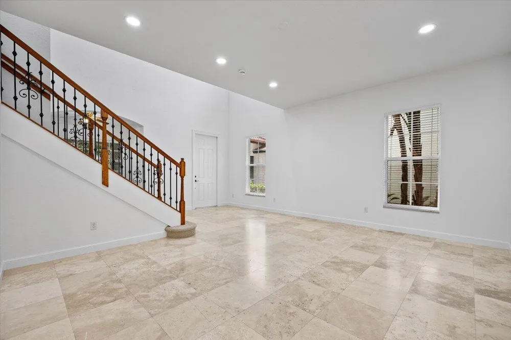 1049 Vintner Boulevard Palm Beach Gardens, FL 33410