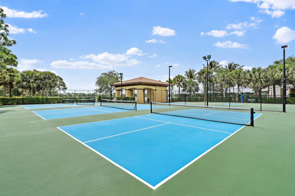 1049 Vintner Boulevard Palm Beach Gardens, FL 33410