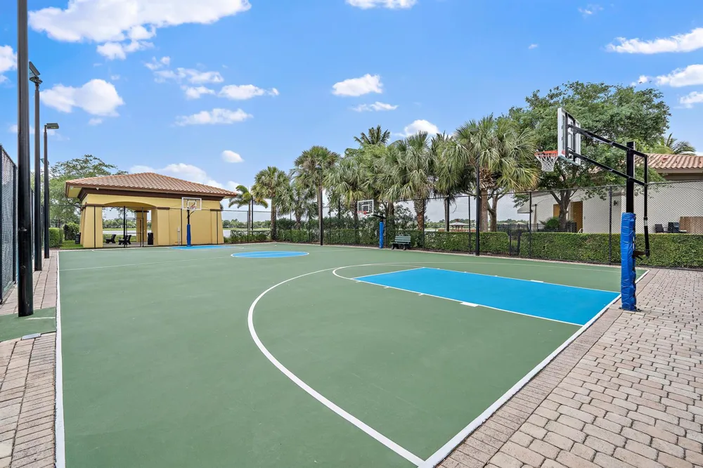 1049 Vintner Boulevard Palm Beach Gardens, FL 33410