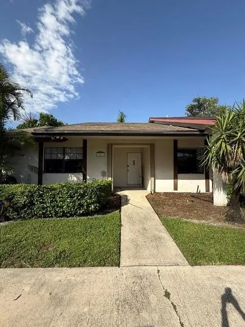 1552 MONTAUK DRIVE