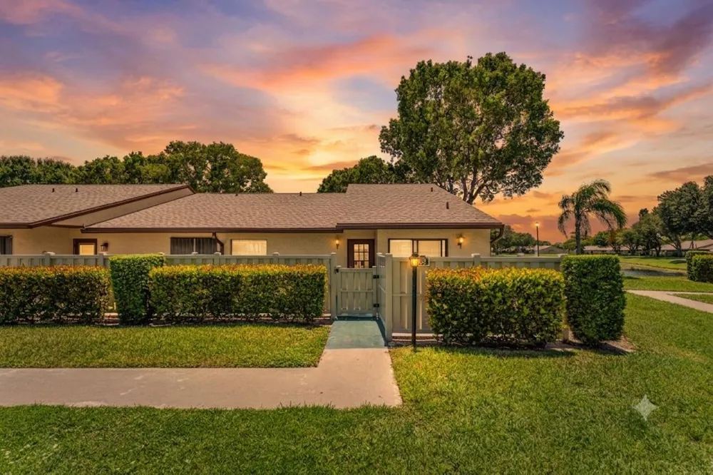 1024 Green Pine Boulevard #I West Palm Beach, FL 33409