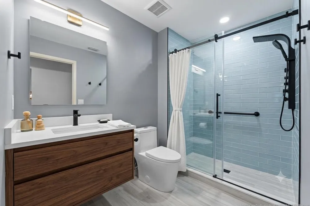 1024 Green Pine Boulevard #I West Palm Beach, FL 33409