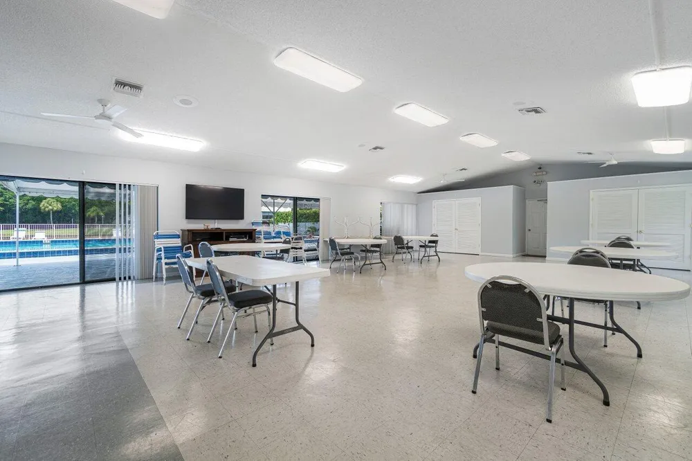 1024 Green Pine Boulevard #I West Palm Beach, FL 33409