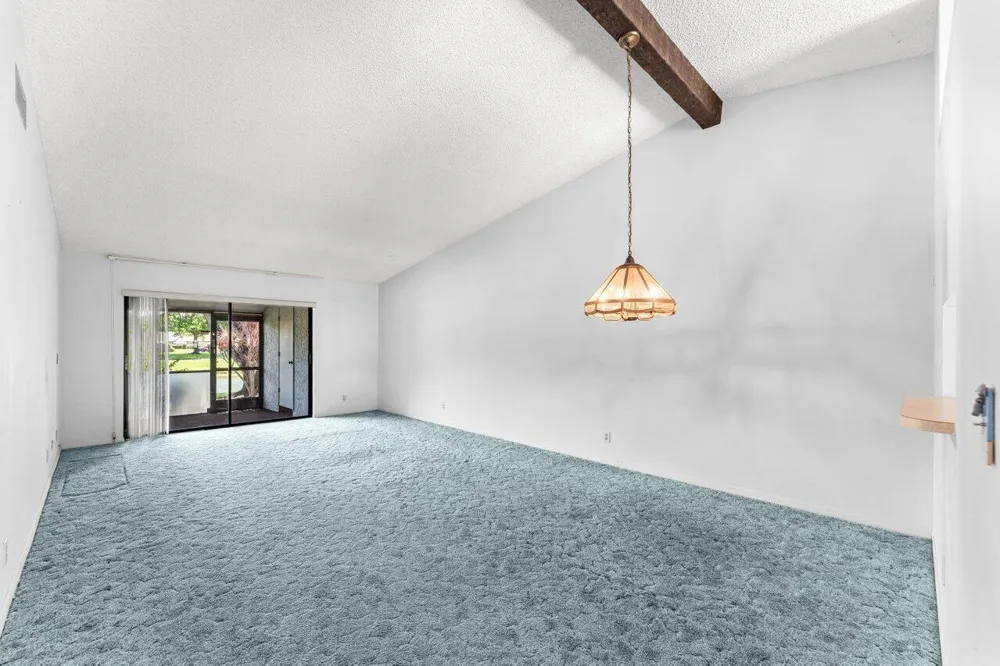 1024 Green Pine Boulevard #I West Palm Beach, FL 33409