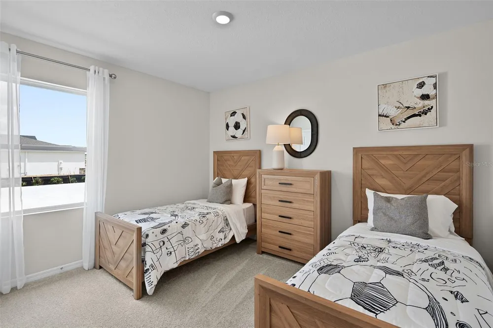 8464 FOX DEN COVE Lakeland, FL 33810