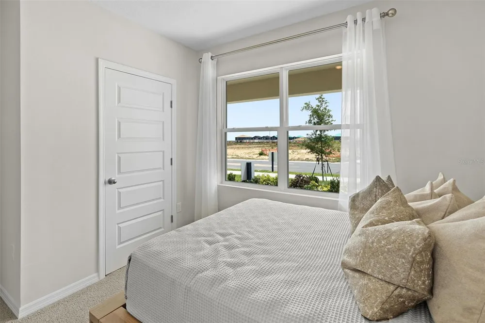 8464 FOX DEN COVE Lakeland, FL 33810