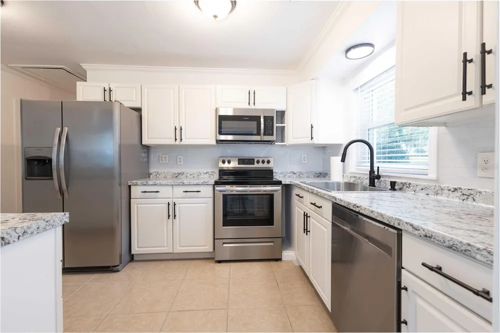 11302 SE HIGHWAY 42 HIGHWAY Summerfield, FL 34491