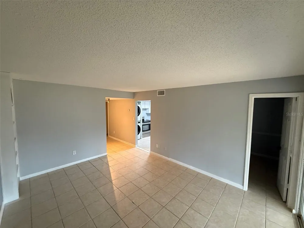 586 BAHIA CIRCLE #B ocala, FL 34472