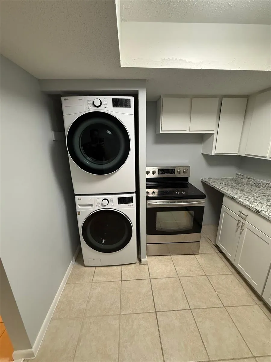 586 BAHIA CIRCLE #B ocala, FL 34472