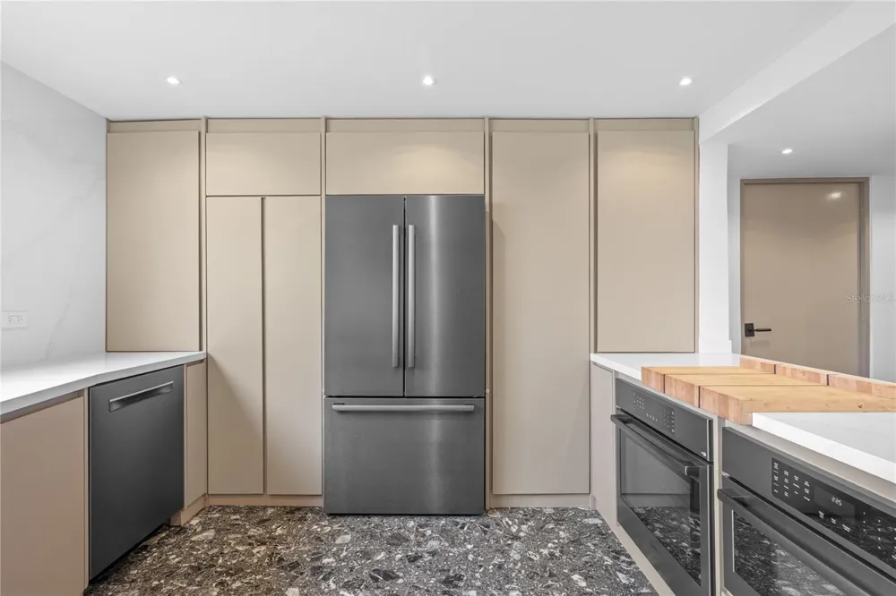 1223 LUCHETTI STREET #7S San Juan, PR 00907
