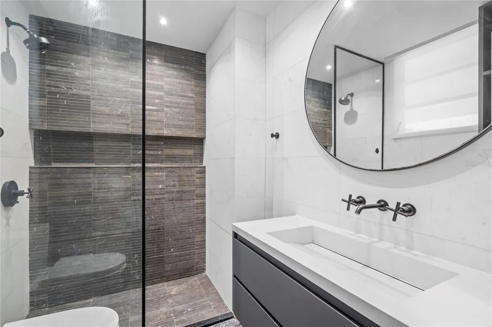 1223 LUCHETTI STREET #7S San Juan, PR 00907