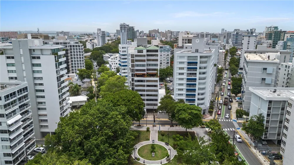1223 LUCHETTI STREET #7S San Juan, PR 00907