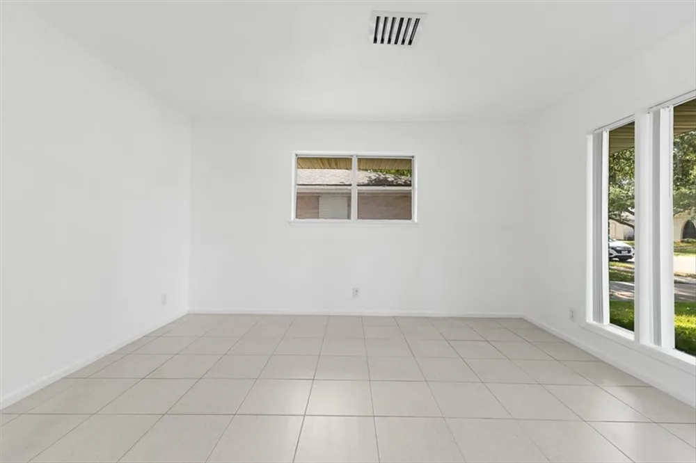 220 Pecos Street Portland, TX 78374