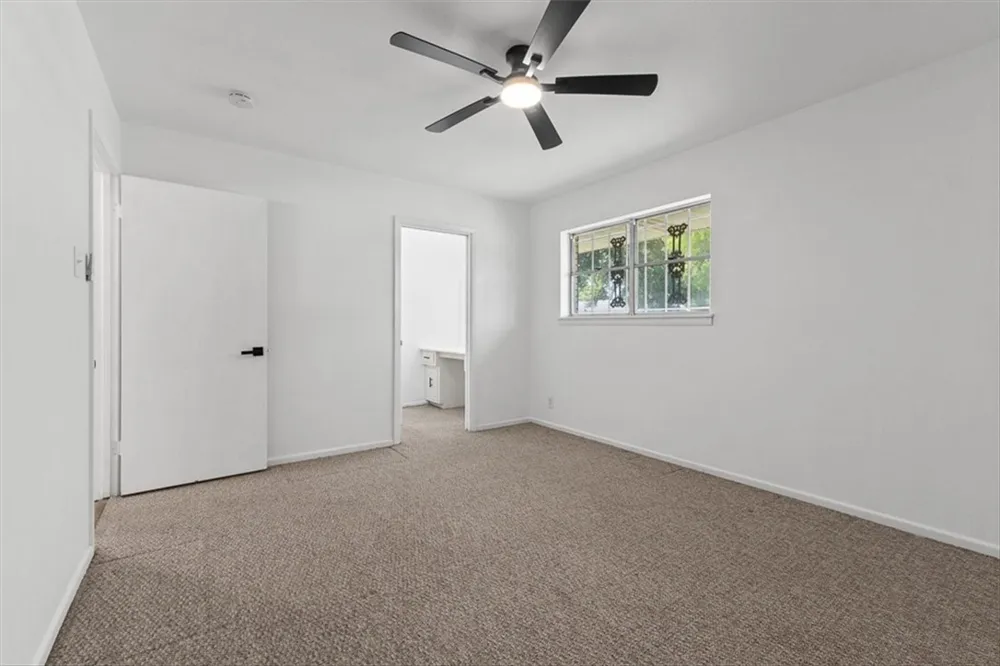 220 Pecos Street Portland, TX 78374