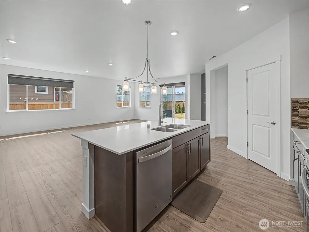 3530 Edith Avenue Enumclaw, WA 98022