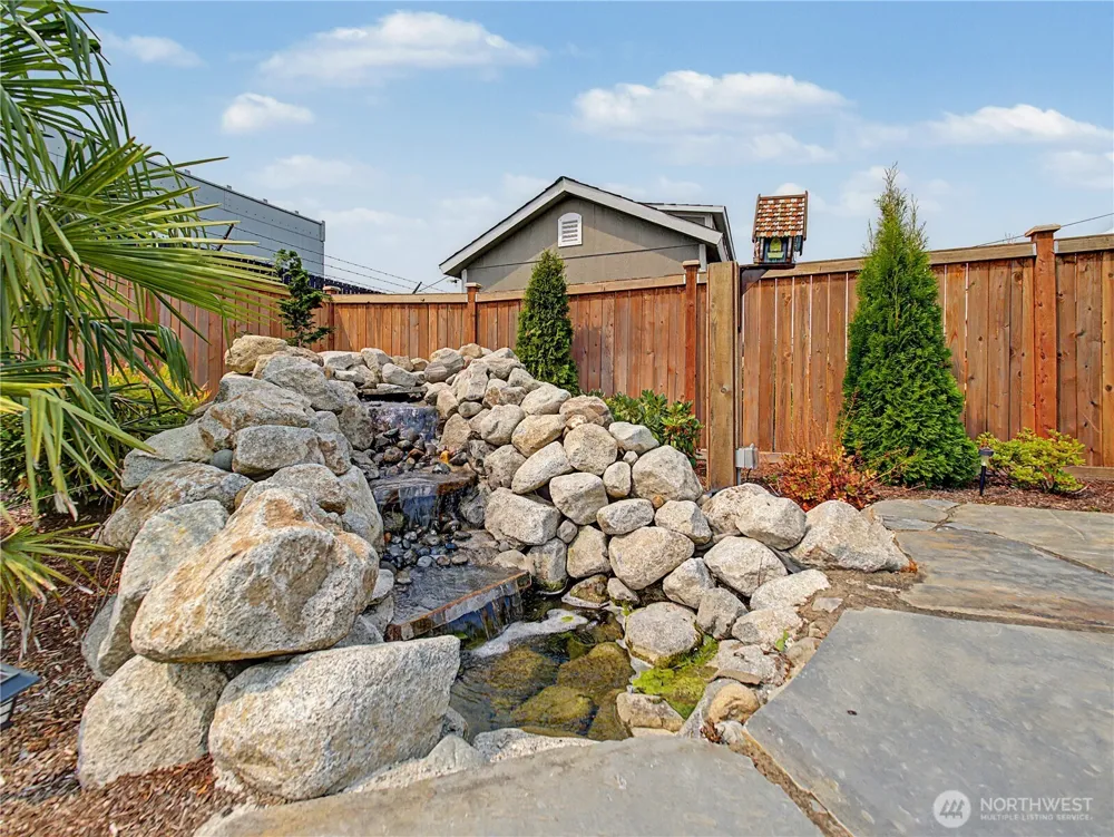 3530 Edith Avenue Enumclaw, WA 98022
