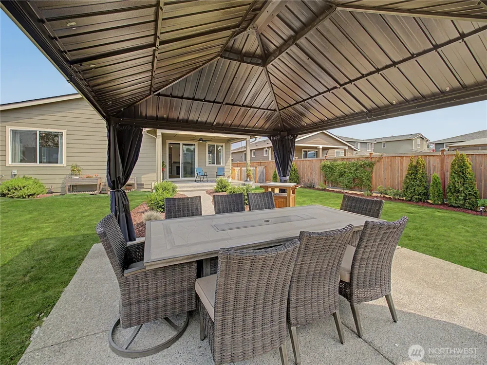 3530 Edith Avenue Enumclaw, WA 98022