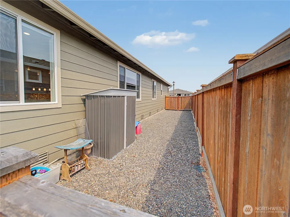 3530 Edith Avenue Enumclaw, WA 98022