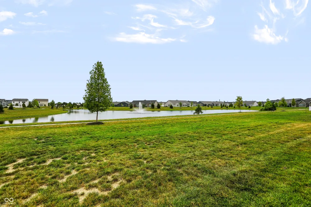 173 Lynnette Way Cumberland, IN 46229