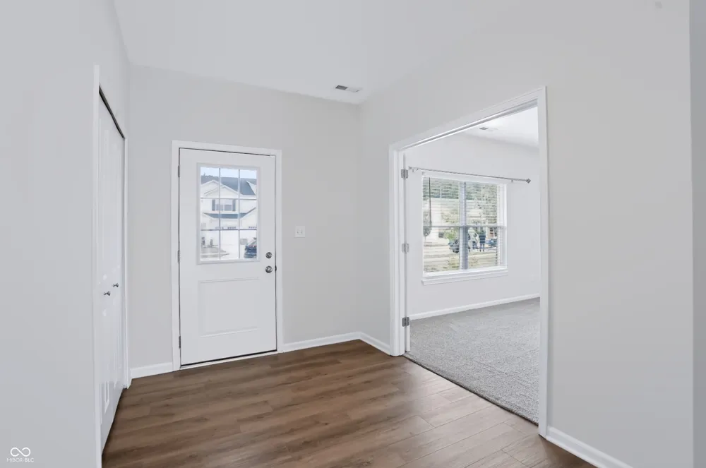 173 Lynnette Way Cumberland, IN 46229