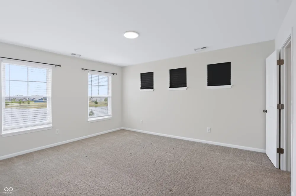 173 Lynnette Way Cumberland, IN 46229