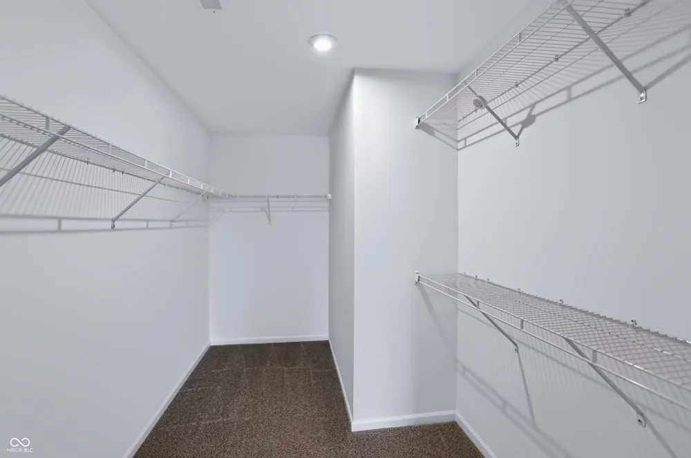 173 Lynnette Way Cumberland, IN 46229