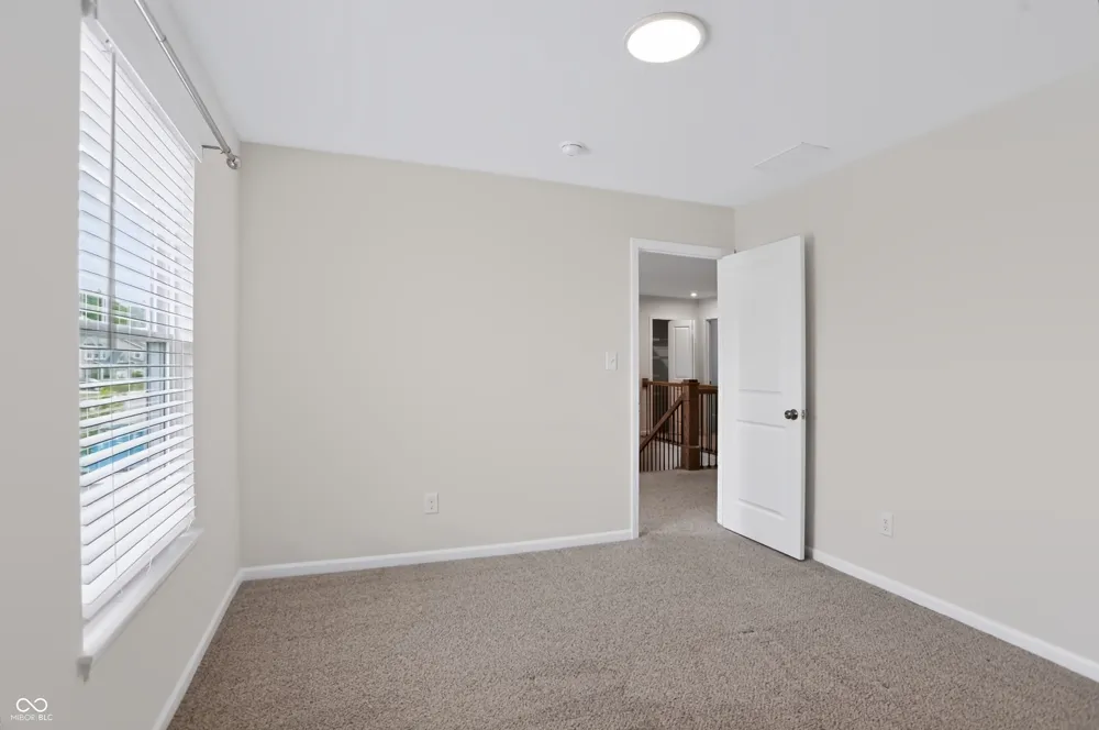 173 Lynnette Way Cumberland, IN 46229