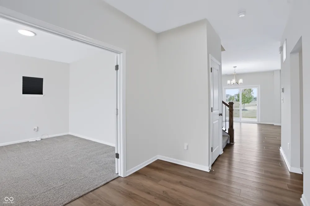 173 Lynnette Way Cumberland, IN 46229