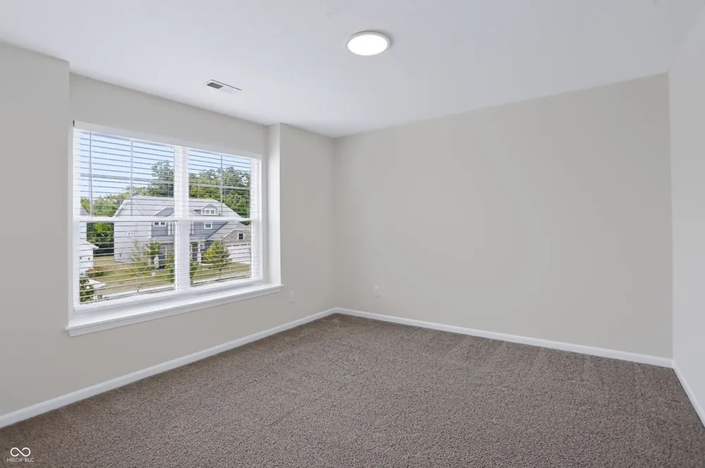 173 Lynnette Way Cumberland, IN 46229