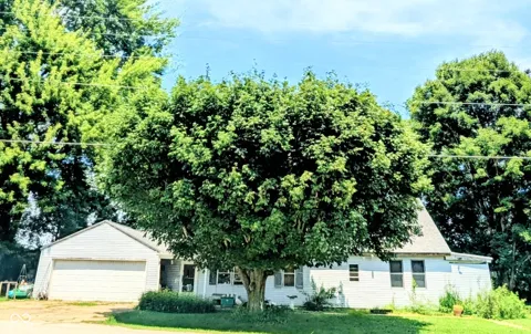 2940 W Country Club Road