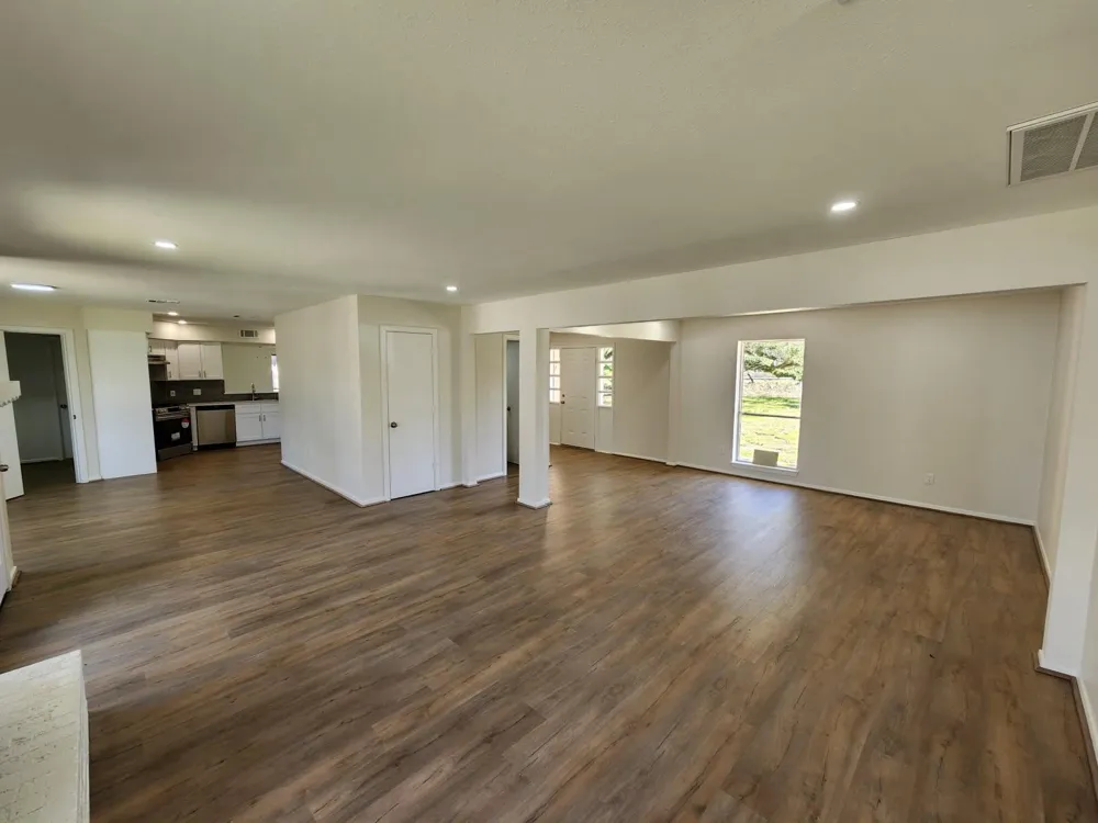 25605 Fm 2100 Road Huffman, TX 77336