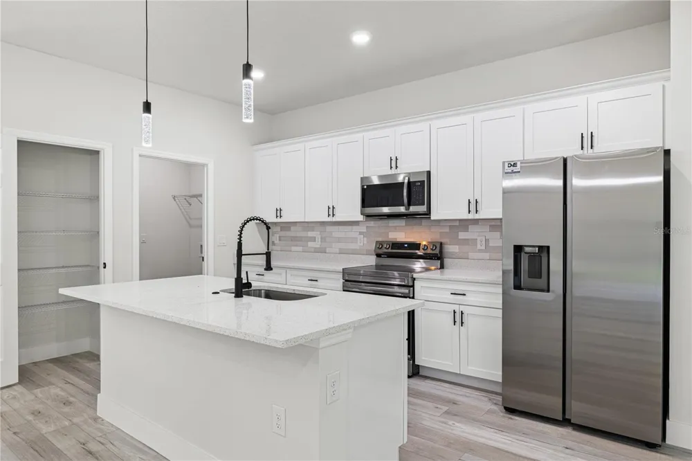 1978 W RUTLAND DRIVE Citrus Springs, FL 34434