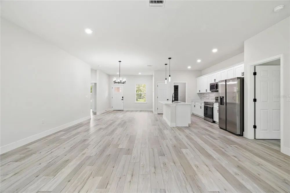 1978 W RUTLAND DRIVE Citrus Springs, FL 34434