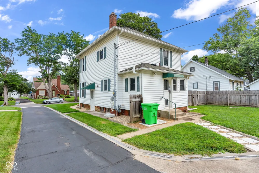 1403 W Main Street Crawfordsville, IN 47933