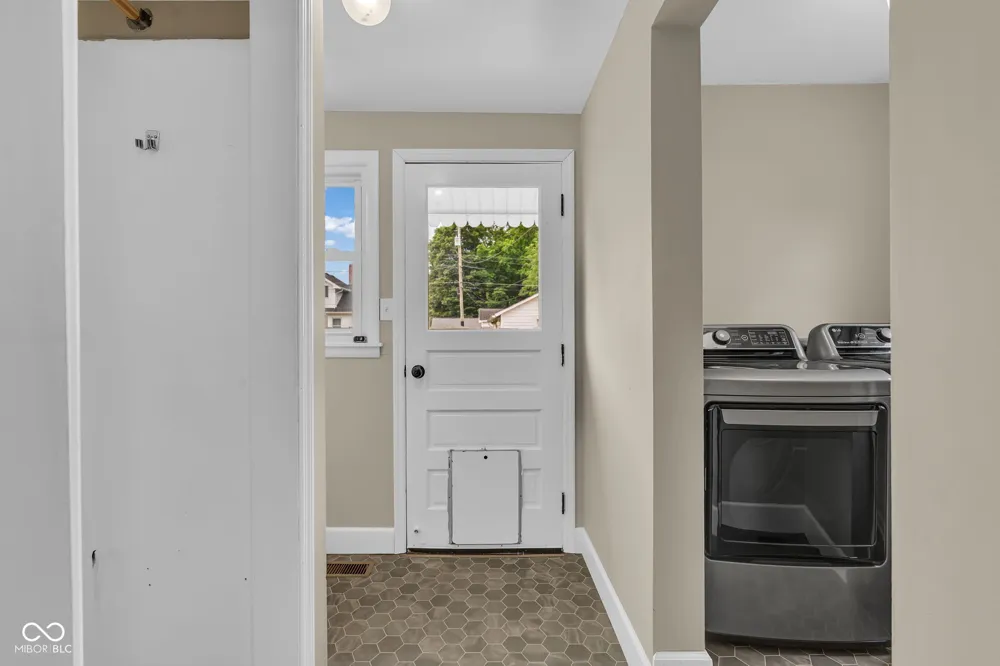 1403 W Main Street Crawfordsville, IN 47933
