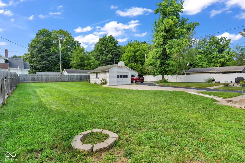 1403 W Main Street Crawfordsville, IN 47933