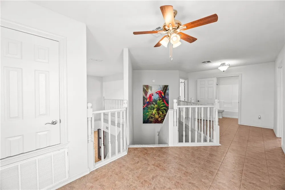 200 Elm Street Portland, TX 78374