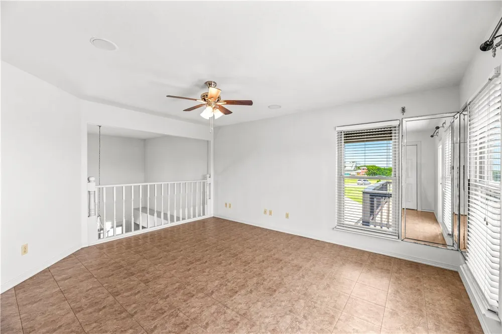 200 Elm Street Portland, TX 78374