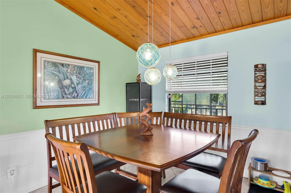 422 Calle Limon Marathon, FL 33050
