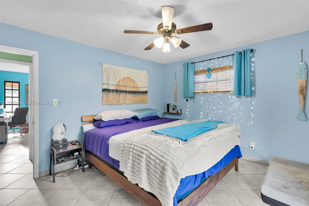 422 Calle Limon Marathon, FL 33050