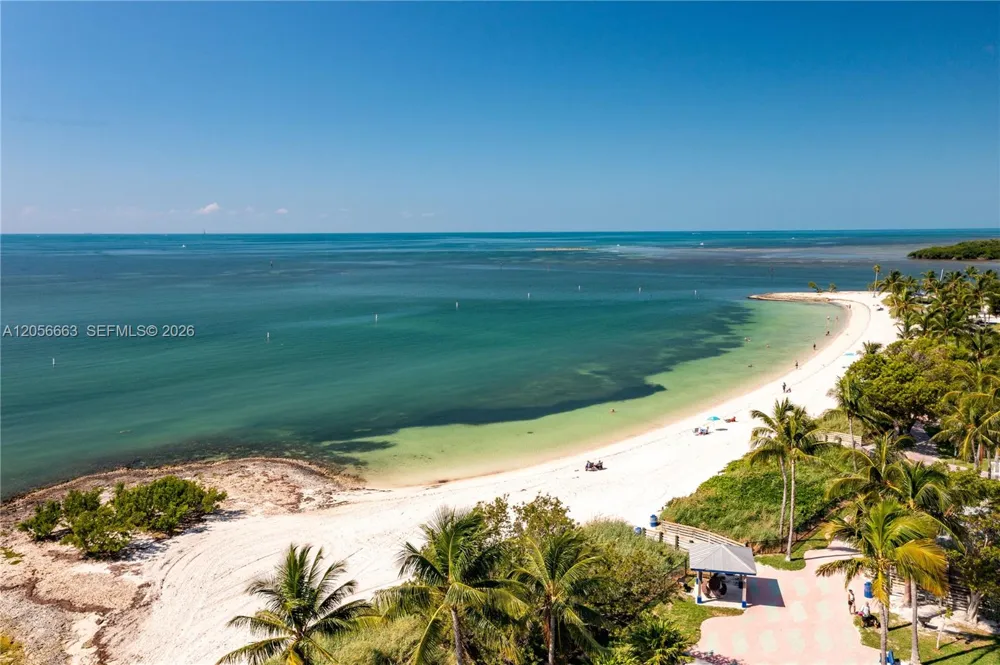 422 Calle Limon Marathon, FL 33050