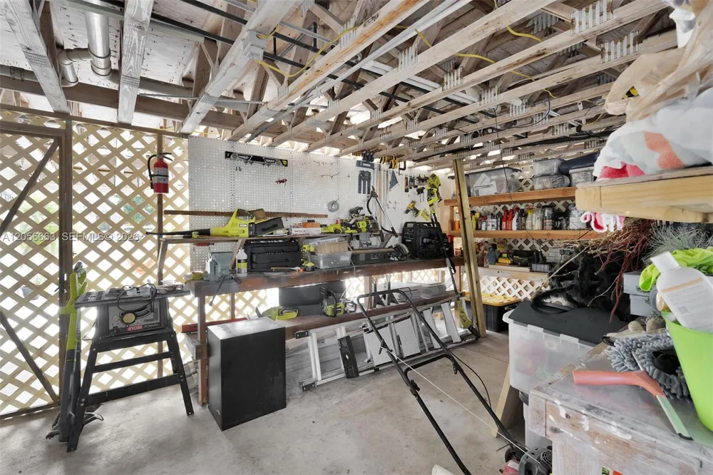 422 Calle Limon Marathon, FL 33050