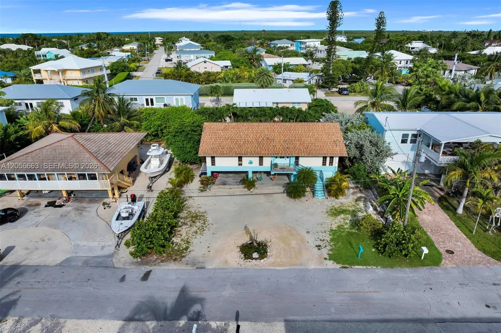422 Calle Limon Marathon, FL 33050