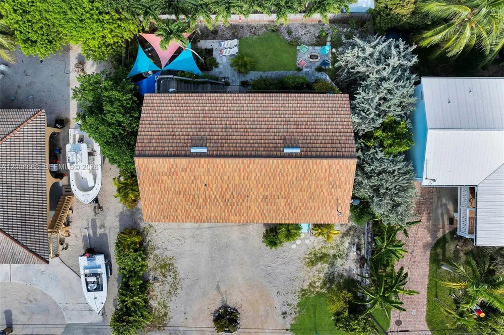 422 Calle Limon Marathon, FL 33050