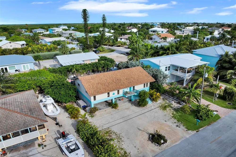 422 Calle Limon Marathon, FL 33050