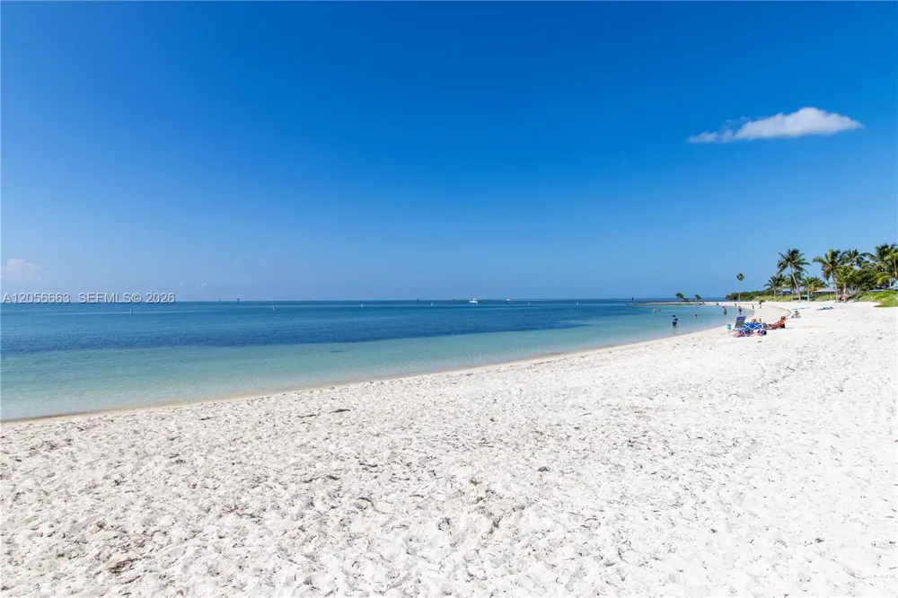 422 Calle Limon Marathon, FL 33050
