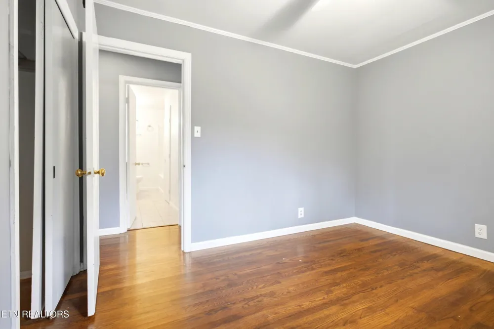 6919 Dorchester Drive Knoxville, TN 37909