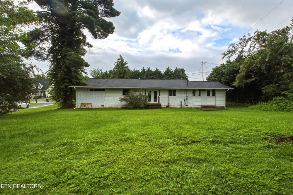 6919 Dorchester Drive Knoxville, TN 37909