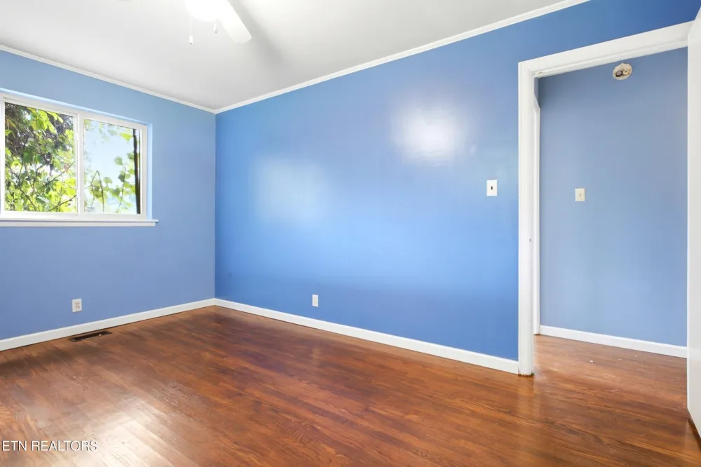 6919 Dorchester Drive Knoxville, TN 37909